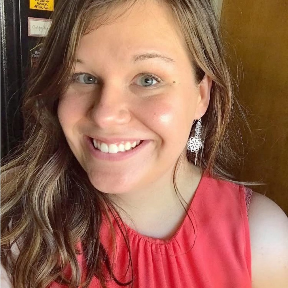 Meet your Posher, Sabrina